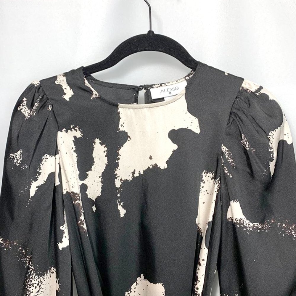 NWT ALEXIS X TARGET Rope belt tiered mini dress - Picture 4 of 5